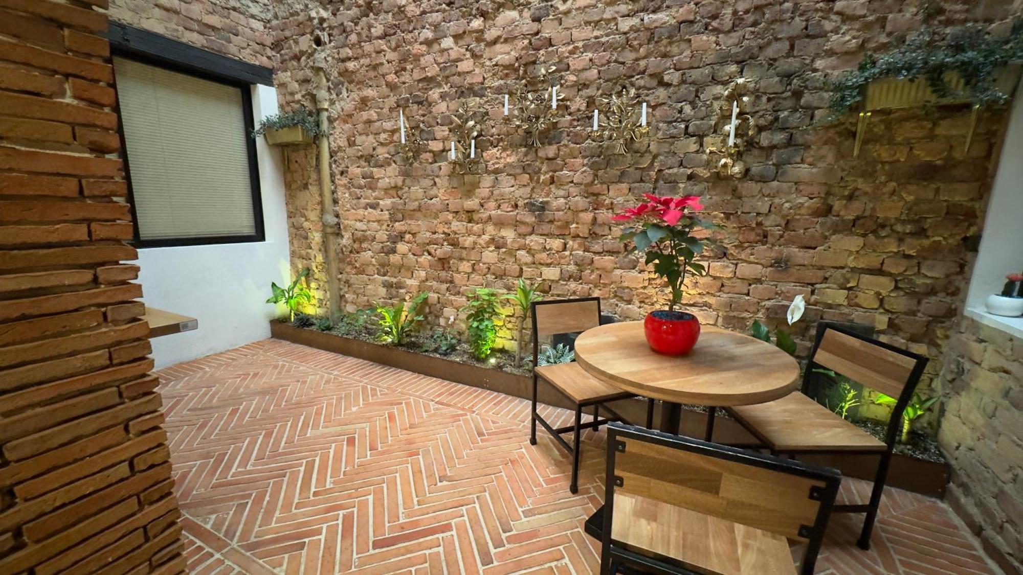 Las Aguas Inn Bogotá Exteriör bild